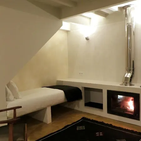 Estudio 24 Na Boavista, Jamba House